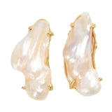 Mutiara Earrings