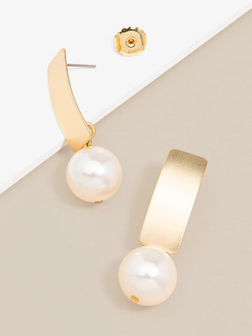 Metal Pearl Drop Earring