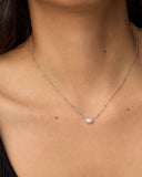 MINI ELISA SATELLITE SHORT PENDANT NECKLACE SILVER IVORY MOTHER OF PEARL