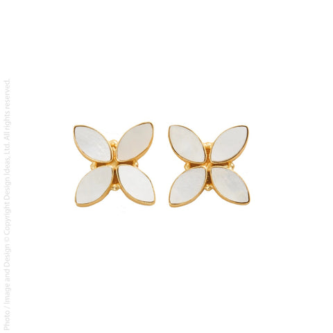 Kesuma Earrings Mother Pearl