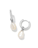 WILLA PEARL HUGGIE EAR SILVER WHITE PEARL