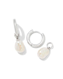 WILLA PEARL HUGGIE EAR SILVER WHITE PEARL