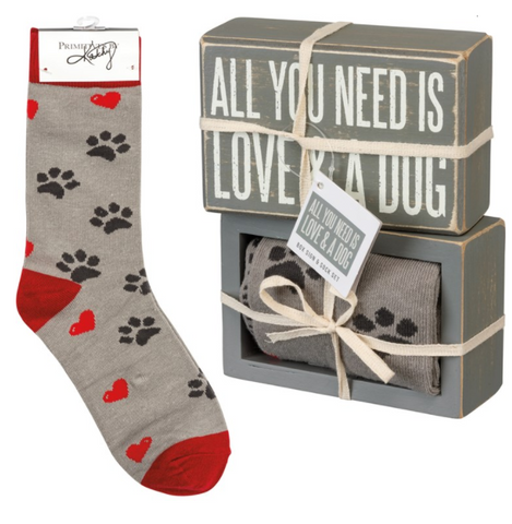 Box Sign & Sock Set - Love Dog